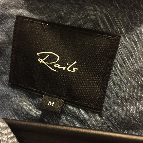 Rails blue shirt with patch - Picture 8 of 8